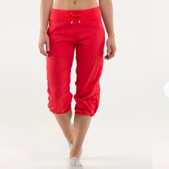 lululemon athletica Pants - Lululemon Studio Crop Love Red No Liner Size 4